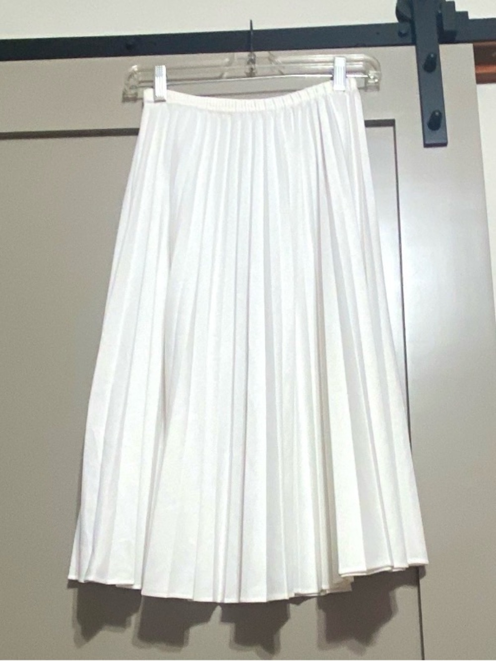 Vintage 1970s Queen’s-Way to Fashion White Pleated Midi Skirt - Size 8
